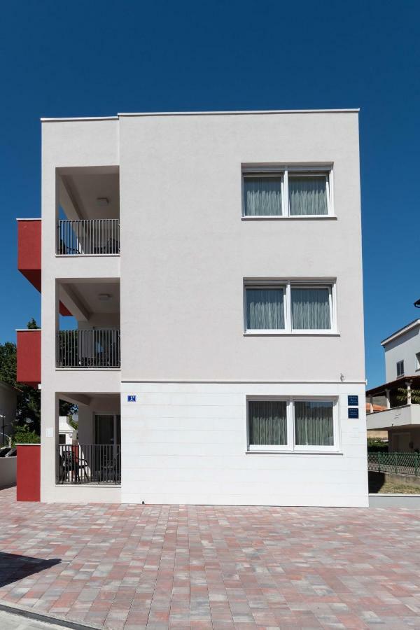 פודסטראנה Apartment House Ivan John מראה חיצוני תמונה