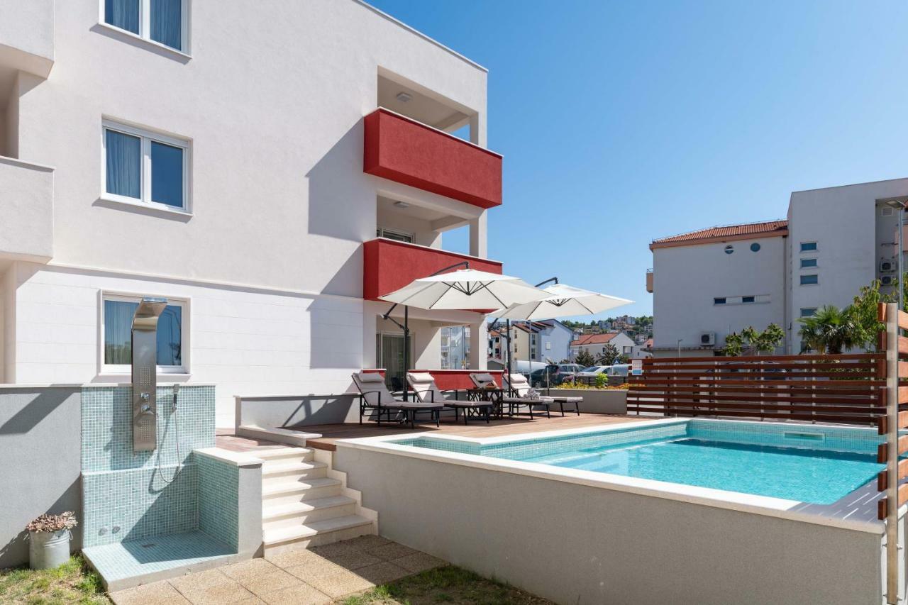 פודסטראנה Apartment House Ivan John מראה חיצוני תמונה