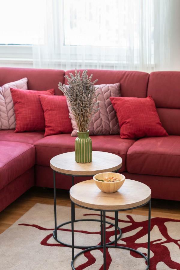 פודסטראנה Apartment House Ivan John מראה חיצוני תמונה