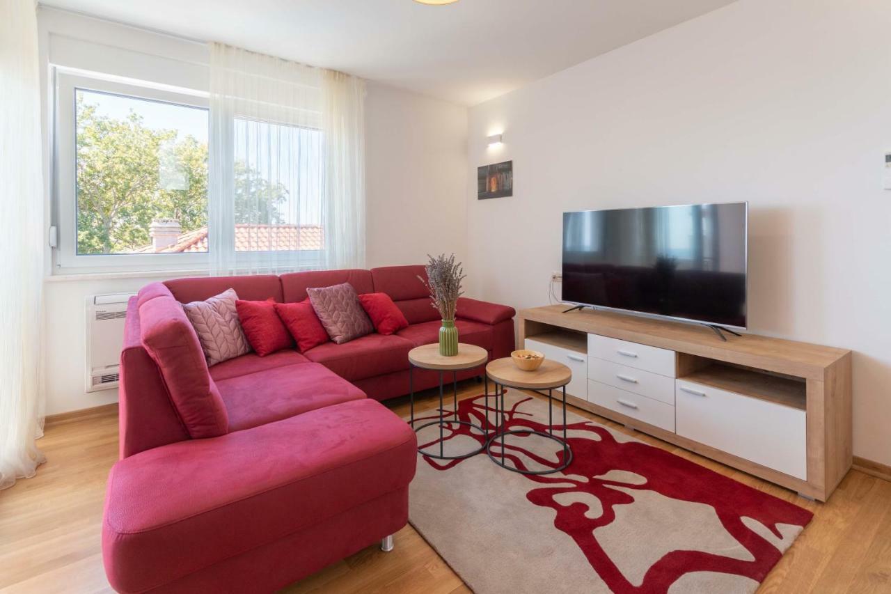 פודסטראנה Apartment House Ivan John מראה חיצוני תמונה