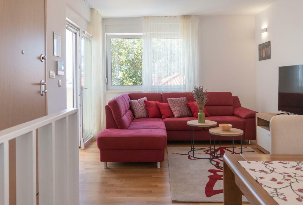 פודסטראנה Apartment House Ivan John מראה חיצוני תמונה