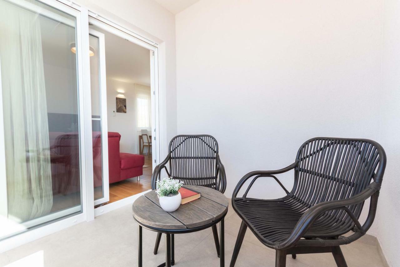 פודסטראנה Apartment House Ivan John מראה חיצוני תמונה